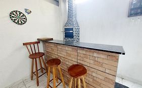 Casa Espaçosa 3 Quartos Sala Cozinha e Churrasqueira